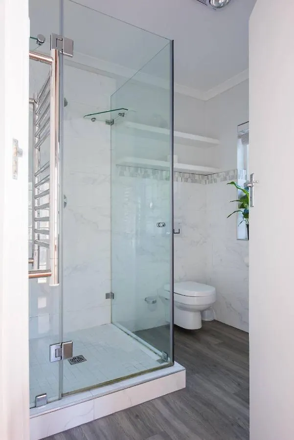 Mead, Pinelands Apartment Cape Town