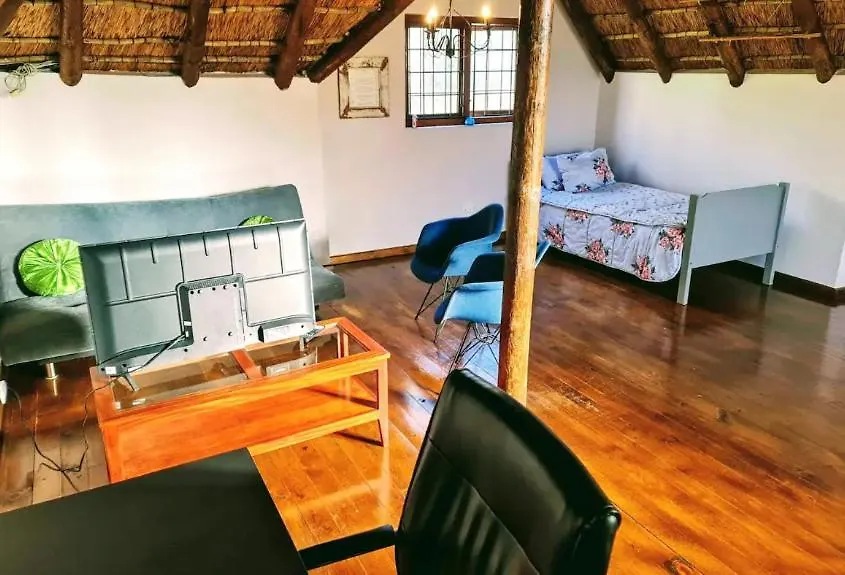 Mead, Pinelands Apartment Cape Town Homestay